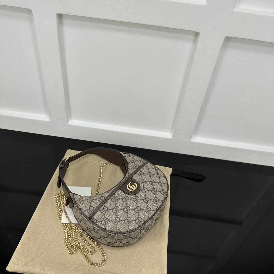 Gucci Hobo Bags